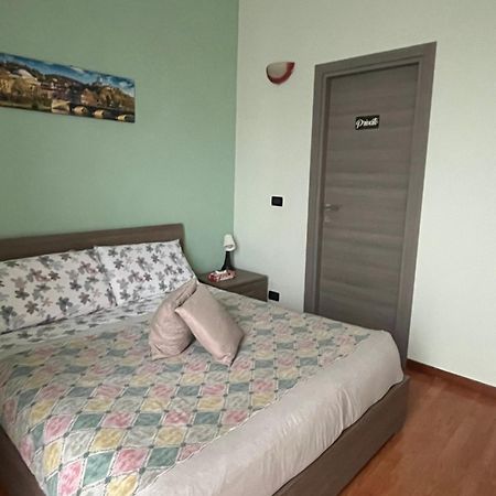 Casa Dorato In Torino Centro Apartment ภายนอก รูปภาพ