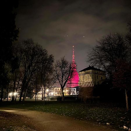 Casa Dorato In Torino Centro Apartment ภายนอก รูปภาพ