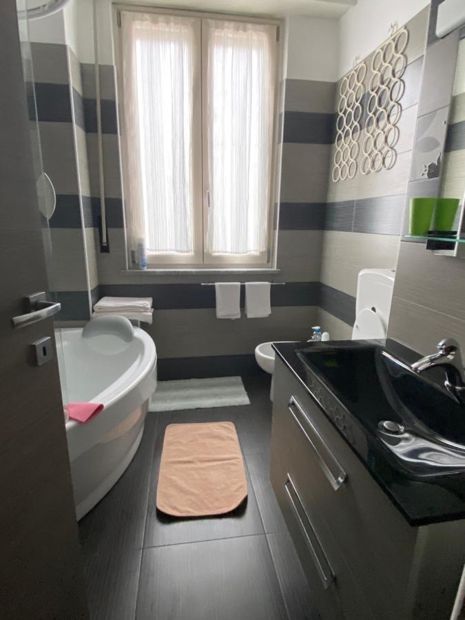 Casa Dorato In Torino Centro Apartment ภายนอก รูปภาพ